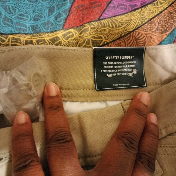 St Johns Bay BISCOTTI CAPRIS - Picture 9 of 10